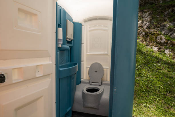 Best Porta potty rental near me  in Lebanon South, PA